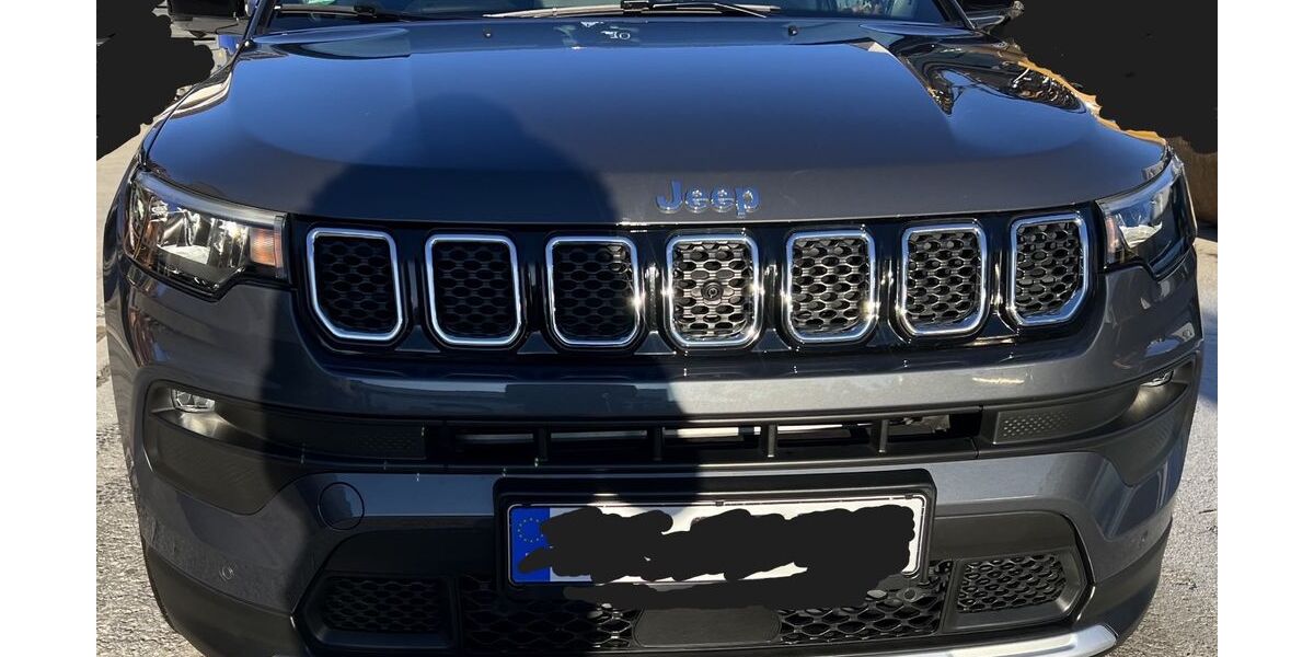 Jeep Compass 52.000 km 17.900 &euro; Filderstadt 70794