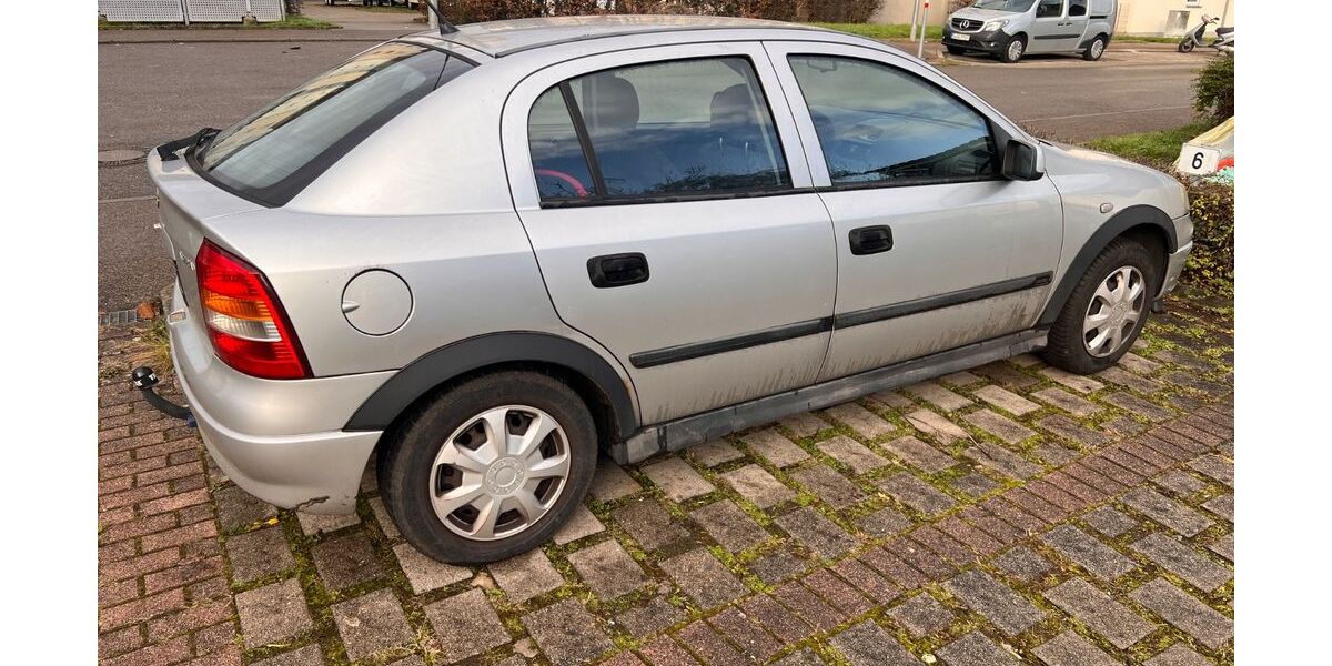 Opel Astra 225.000 km 1.100 &euro; Stuttgart 70435