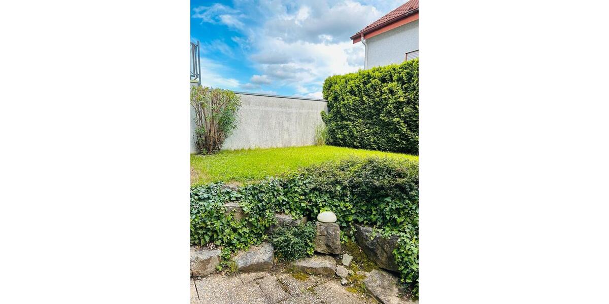 Etagenwohnung Ilsfeld - 2 Zimmer, 60 m&sup2;, 275.000&euro; | Angebot:24868682