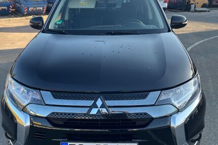 Mitsubishi Plug-in Hybrid Outlander 85.719 km 20.800 &euro; Filderstadt 70794