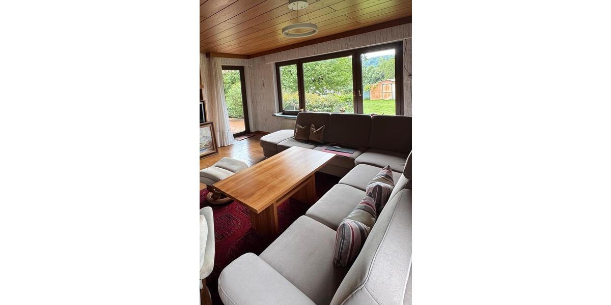 Einfamilienhaus Allmersbach im Tal - 8 Zimmer, 198 m&sup2;, 650.000&euro; | Angebot:26985874
