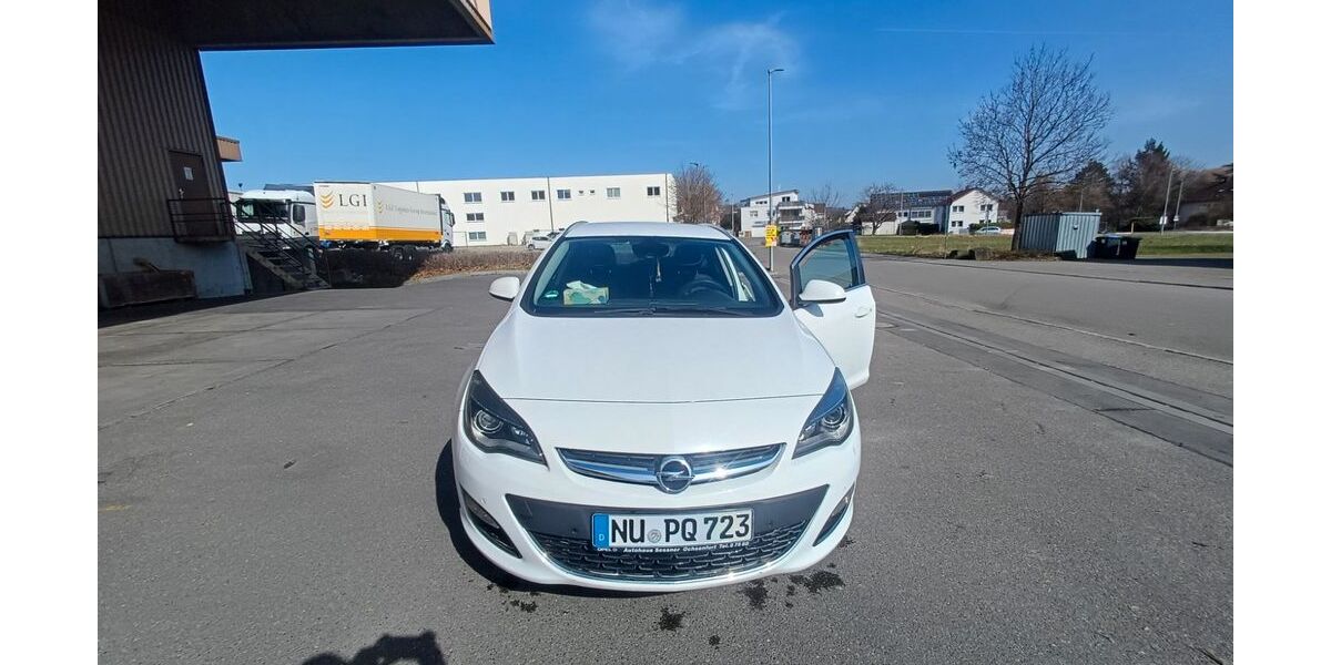 Opel Astra 171.000 km 4.666 &euro; Stuttgart 71073