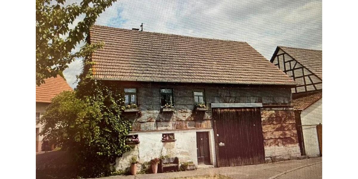 Einfamilienhaus Sachsenheim - 4 Zimmer, 120 m&sup2;, 199.000&euro; | Angebot:25977672