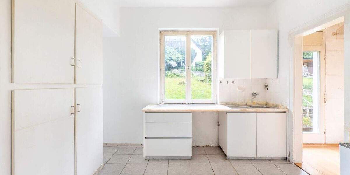 Mehrfamilienhaus, Wohnhaus Ludwigsburg Nord - 8 Zimmer, 203 m&sup2;, 495.000&euro; | Angebot:25742390