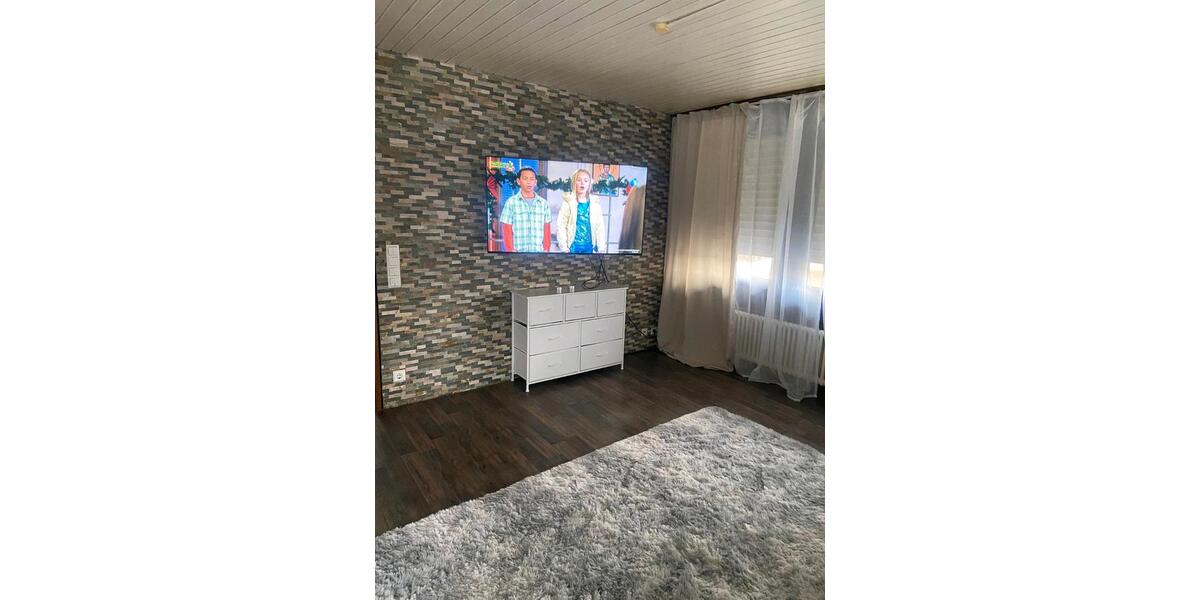 Dachgeschoßwohnung Wernau (Neckar) - 3 Zimmer, 75 m&sup2;, 250.000&euro; | Angebot:23712418