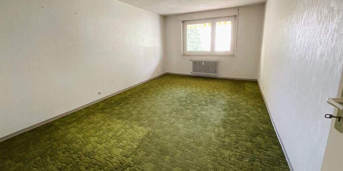 Etagenwohnung Stuttgart Bad Cannstatt - 3 Zimmer, 84 m&sup2;, 290.000&euro; | Angebot:25727204