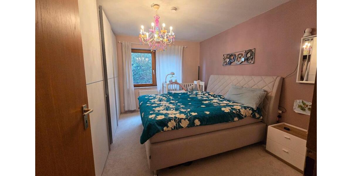 Erdgeschoßwohnung Stuttgart Vaihingen - 3 Zimmer, 80 m&sup2;, 1.700&euro; | Angebot:23909707