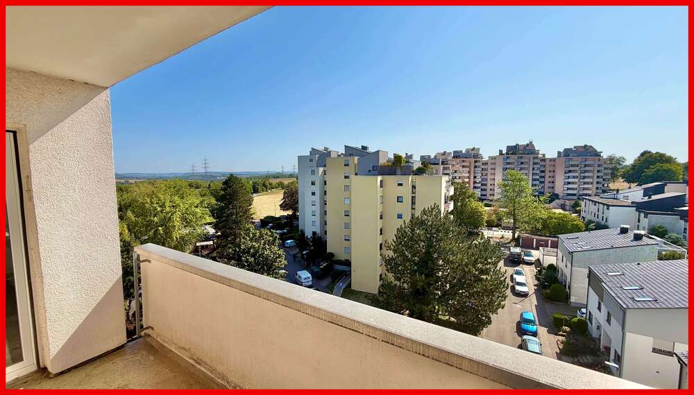 Etagenwohnung Ludwigsburg Hoheneck - 2 Zimmer, 61 m&sup2;, 199.000&euro; | Angebot:27262728