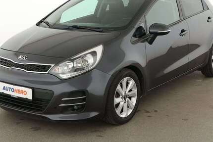 Kia Rio 98.053 km 9.190 &euro; Stuttgart 70195