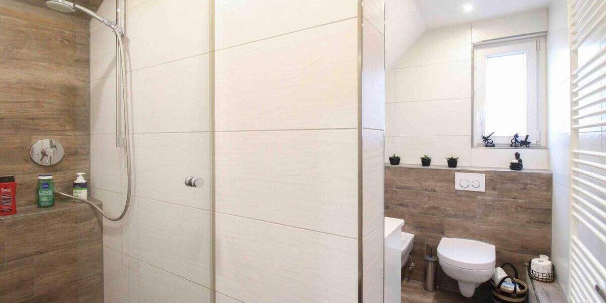 Etagenwohnung Schorndorf - 4 Zimmer, 81 m&sup2;, 265.000&euro; | Angebot:25747391