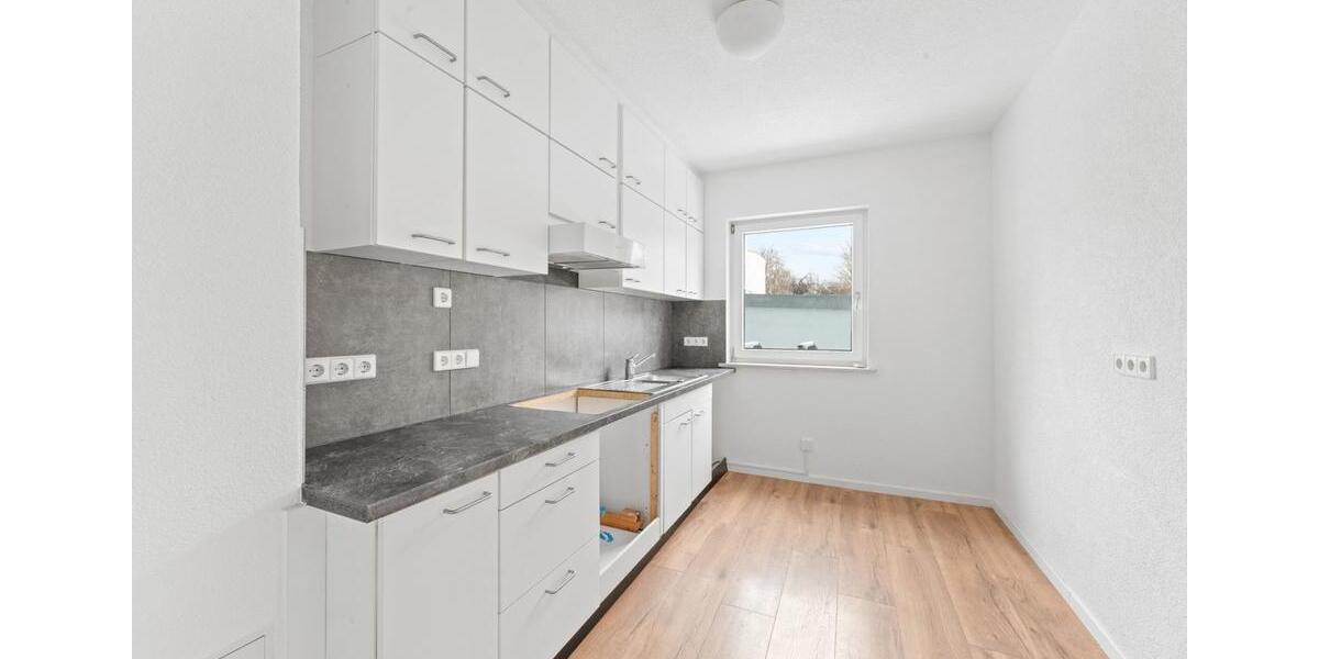 Erdgeschoßwohnung Stuttgart Bad Cannstatt - 3 Zimmer, 77 m&sup2;, 1.350&euro; | Angebot:25830034