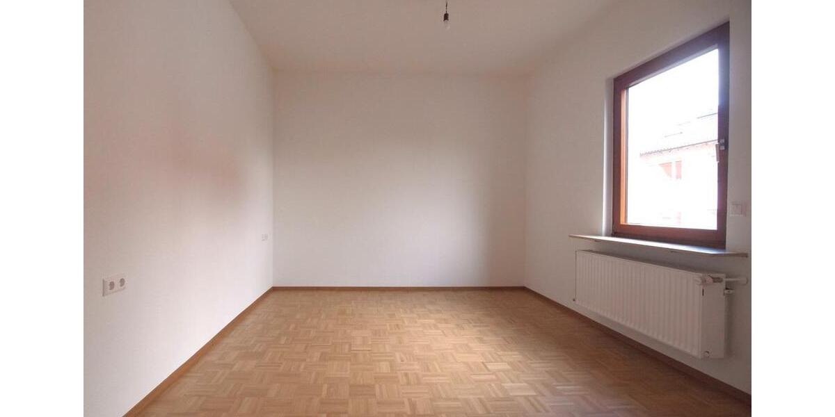 Etagenwohnung Stuttgart Degerloch - 3 Zimmer, 64 m&sup2;, 975&euro; | Angebot:25899624