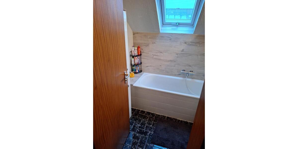 Dachgeschoßwohnung Ebersbach an der Fils - 2 Zimmer, 61 m&sup2;, 189.000&euro; | Angebot:24838456