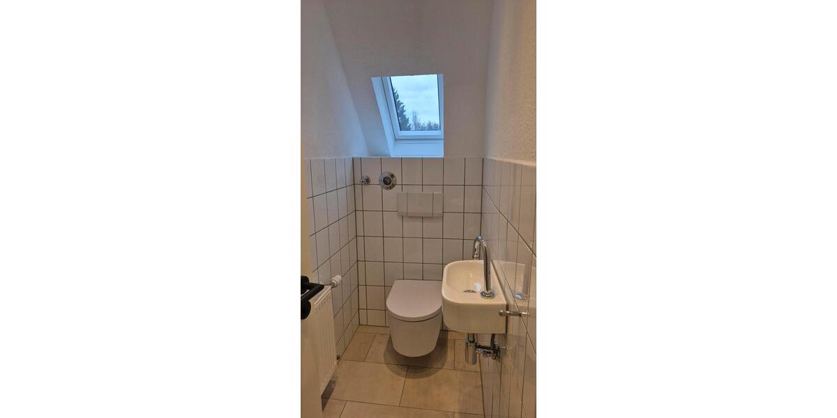 Dachgeschoßwohnung Stuttgart Stuttgart-West - 3 Zimmer, 53 m&sup2;, 1.250&euro; | Angebot:25902068