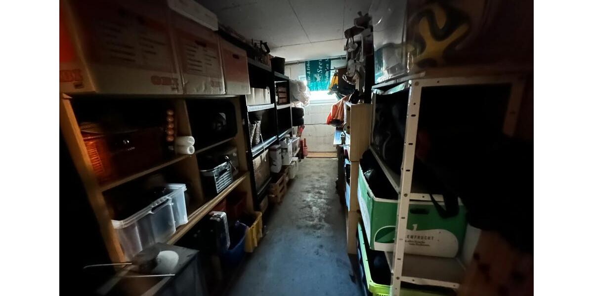 Dachgeschoßwohnung Stuttgart Sillenbuch - 2.5 Zimmer, 58 m&sup2;, 239.000&euro; | Angebot:24357014