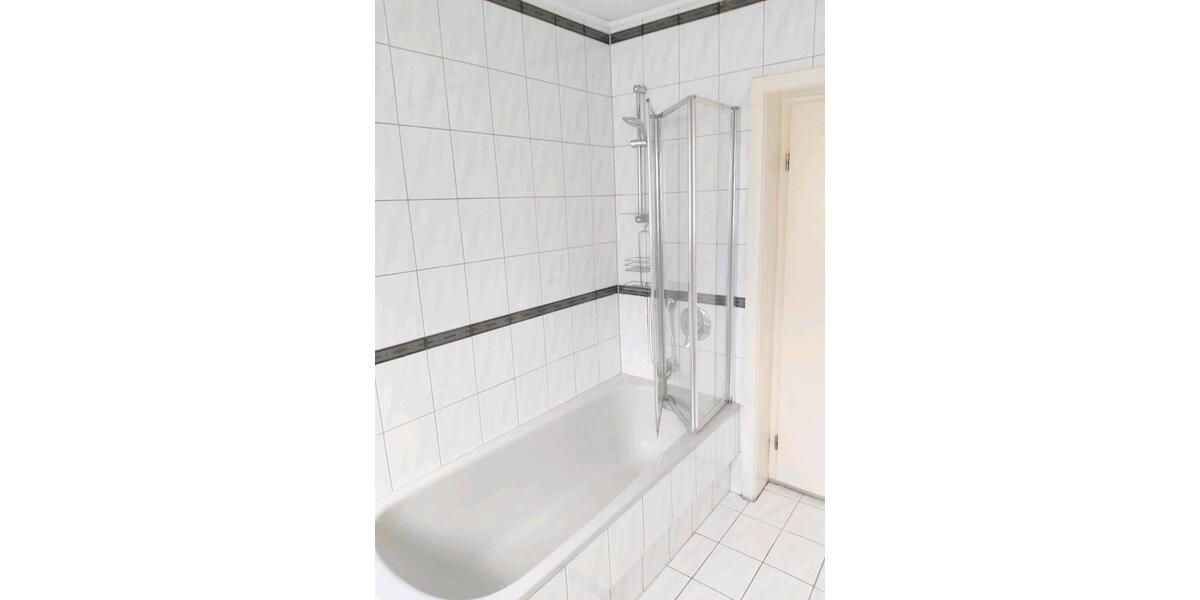 Hochparterre Fellbach Oeffingen - 4 Zimmer, 91 m&sup2;, 385.000&euro; | Angebot:25638118