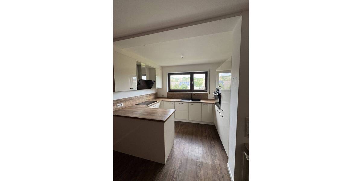 Doppelhaushälfte Kirchheim am Neckar - 5 Zimmer, 120 m&sup2;, 409.999&euro; | Angebot:25678438