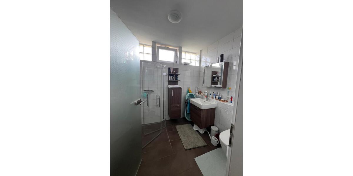 Reihenhaus Ludwigsburg Oßweil - 5 Zimmer, 125 m&sup2;, 610.000&euro; | Angebot:25993914