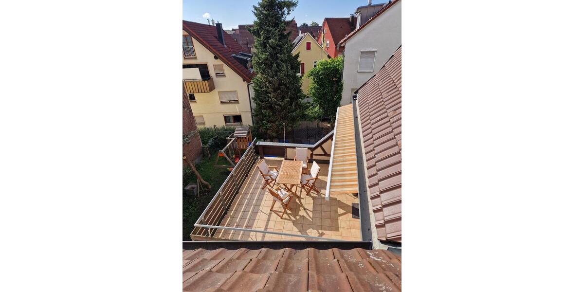 Reihenhaus Stuttgart Luginsland - 3 Zimmer, 85 m&sup2;, 1.403&euro; | Angebot:26337524