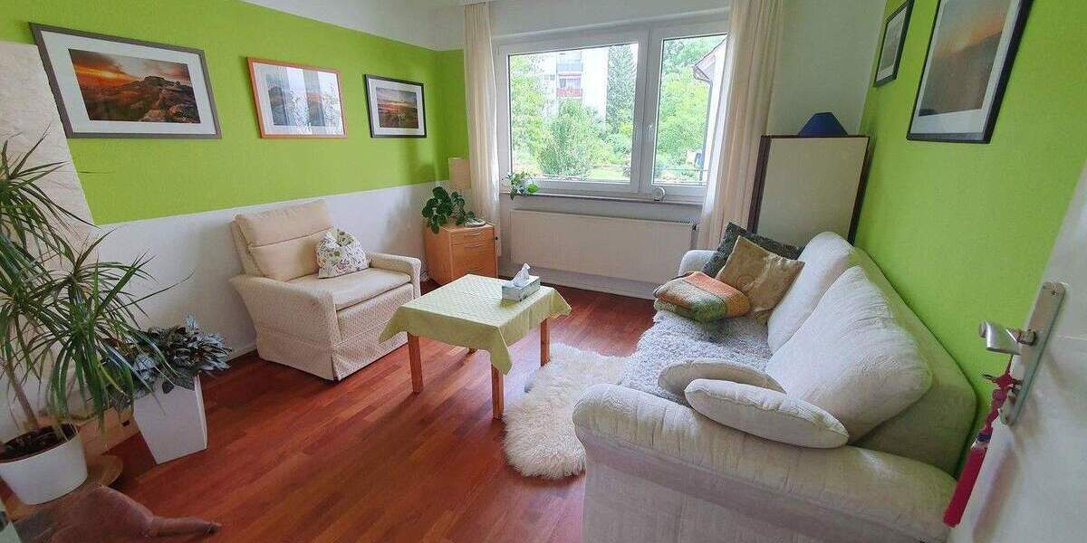 Einfamilienhaus Esslingen Oberesslingen - 7 Zimmer, 170 m&sup2;, 850.000&euro; | Angebot:25657409