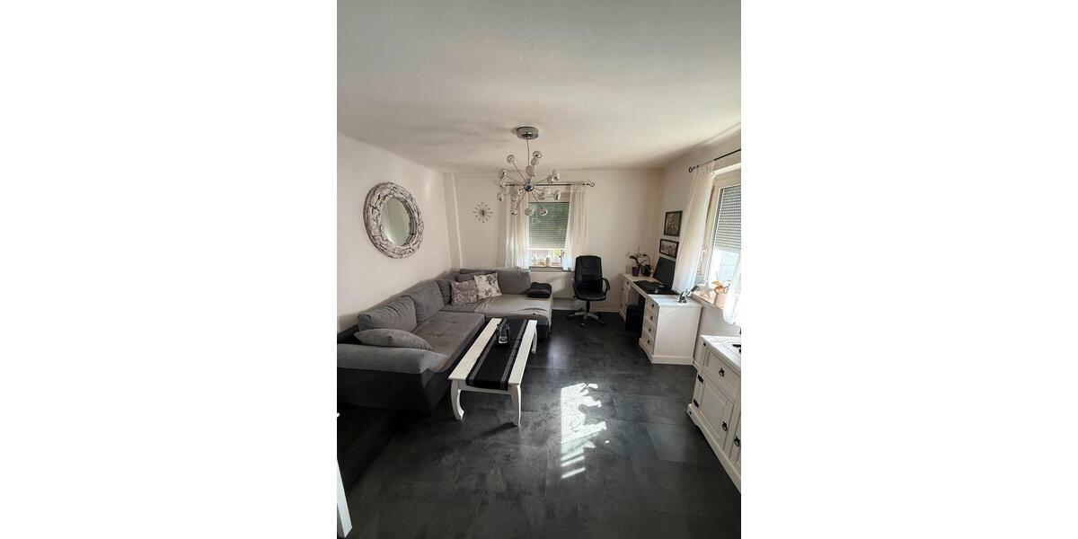 Mehrfamilienhaus, Wohnhaus Marbach am Neckar - 7 Zimmer, 165 m&sup2;, 390.000&euro; | Angebot:27076711