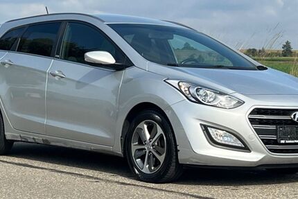 Hyundai i30 205.000 km 5.600 &euro; Fellbach 70736