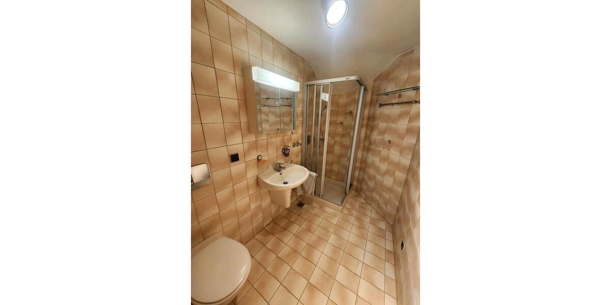 Einfamilienhaus Leonberg - 6.5 Zimmer, 187 m&sup2;, 960.000&euro; | Angebot:26074028