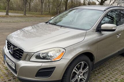 Volvo XC60 260.000 km 14.500 &euro; Aichtal 72631