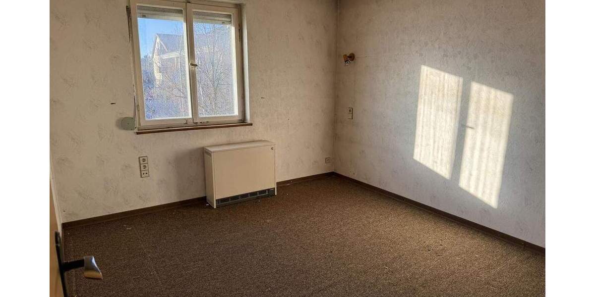 Einfamilienhaus Korntal-Münchingen Korntal - 6 Zimmer, 143 m&sup2;, 599.000&euro; | Angebot:25707776