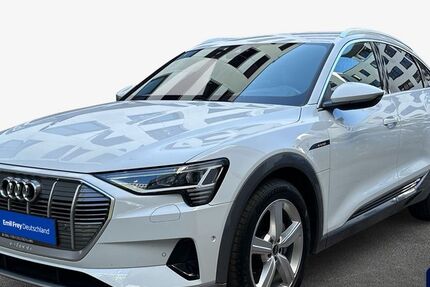 Audi e-tron 68.811 km 32.490 &euro; Filderstadt 70794