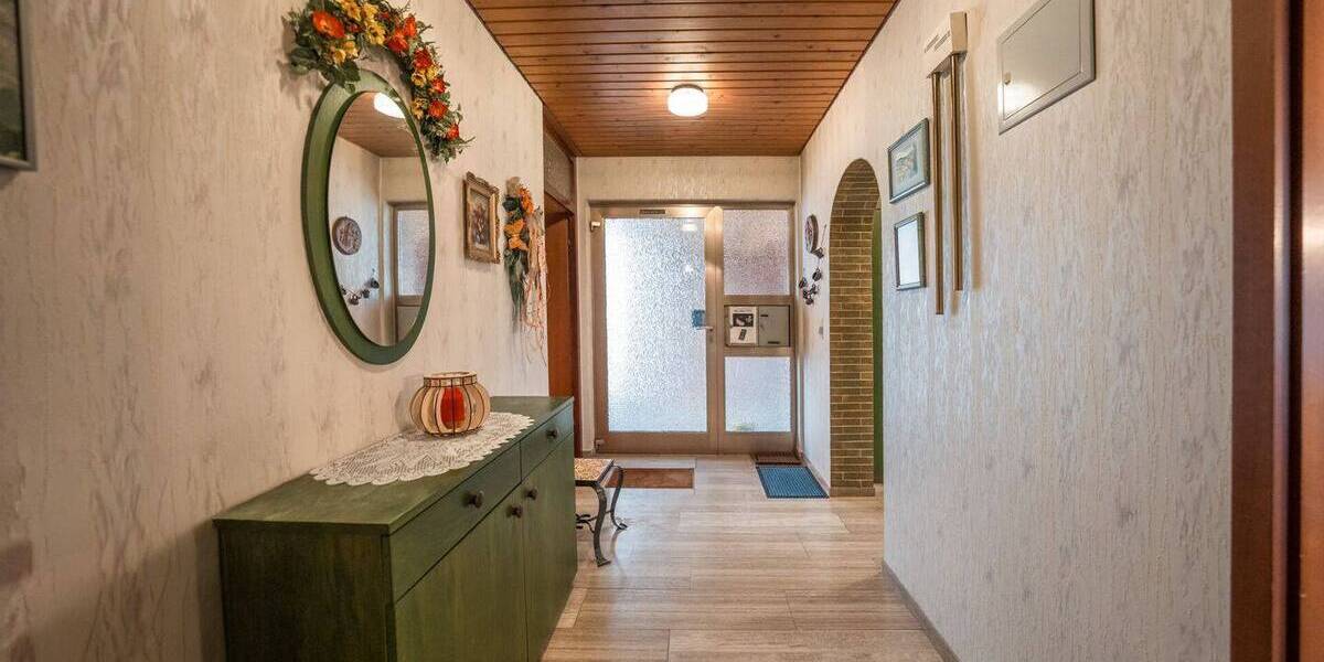 Bungalow Kernen im Remstal Rommelshausen - 4 Zimmer, 131 m&sup2;, 639.000&euro; | Angebot:26082533