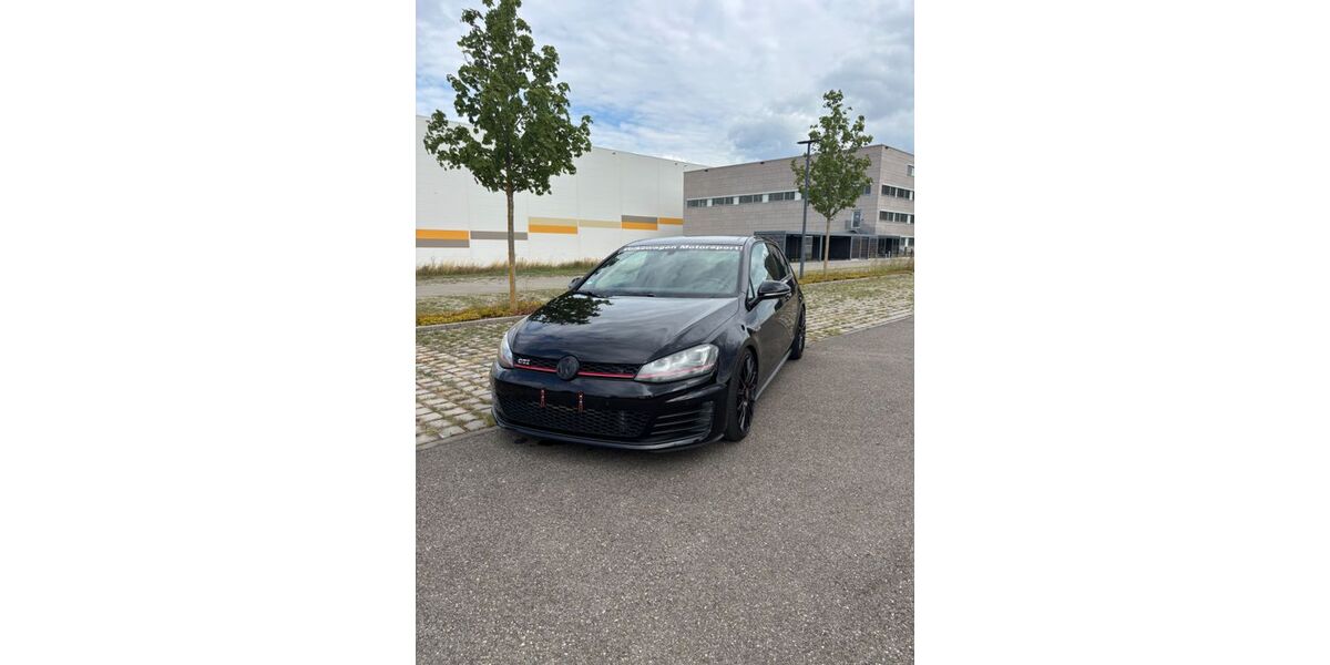 VW Golf 84.000 km 16.900 &euro; Zell u.A. 73119