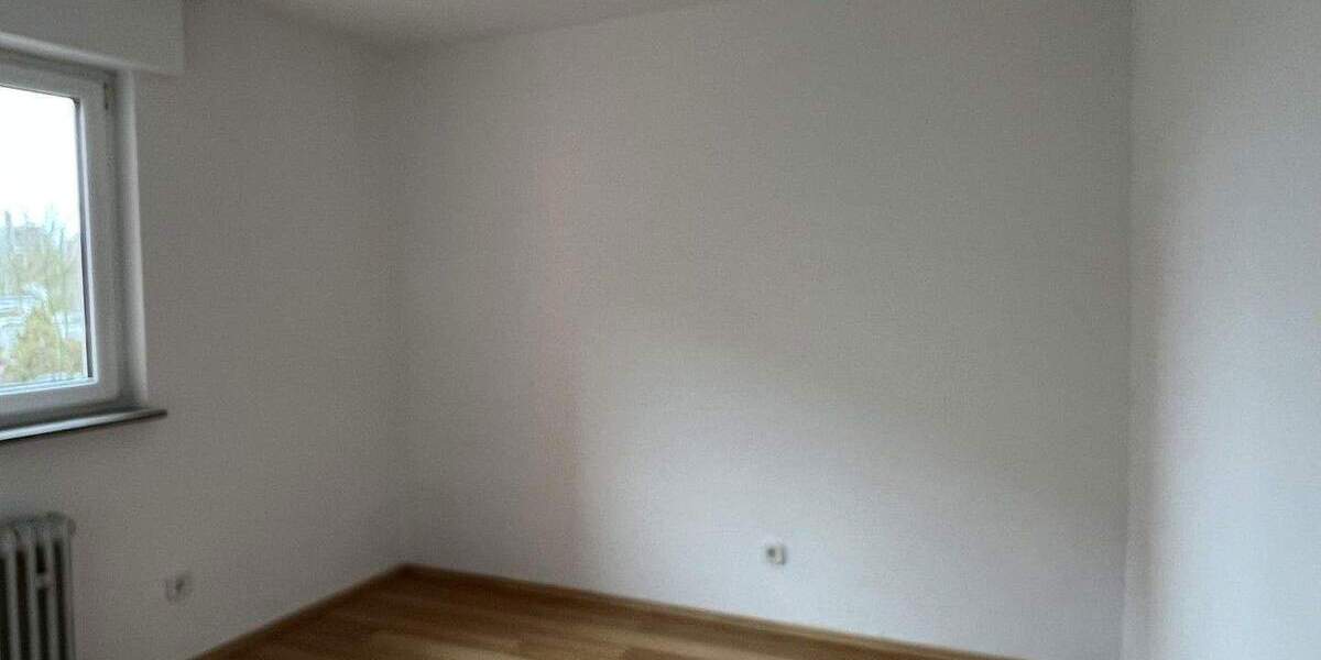 Etagenwohnung Stuttgart Möhringen - 3 Zimmer, 76 m&sup2;, 330.000&euro; | Angebot:25755946