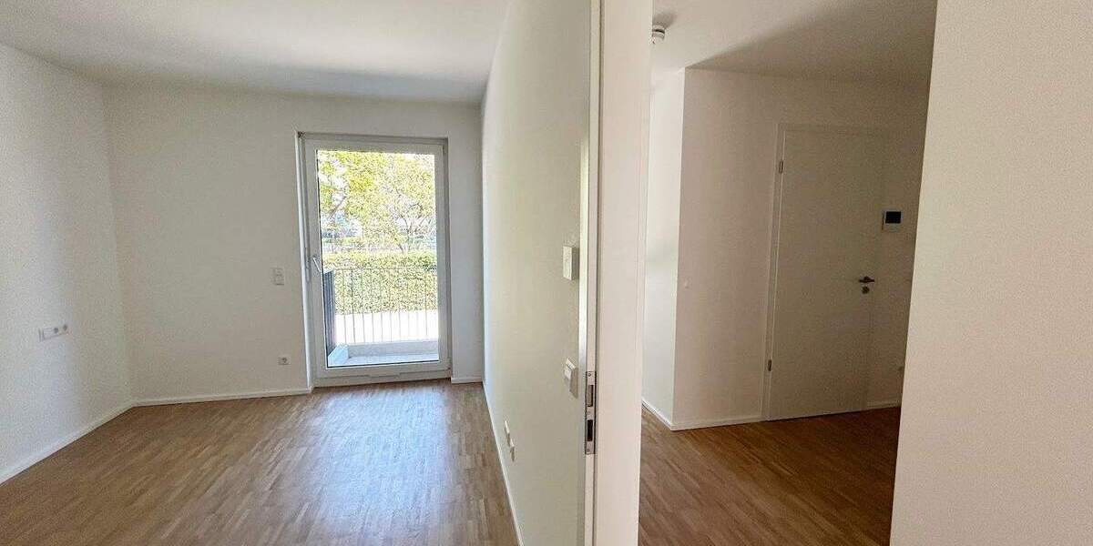 Etagenwohnung Stuttgart Untertürkheim - 2 Zimmer, 70 m&sup2;, 1.150&euro; | Angebot:25769468