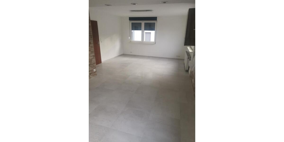 Doppelhaushälfte Leinfelden-Echterdingen Echterdingen - 6 Zimmer, 120 m&sup2;, 1.600&euro; | Angebot:24982171