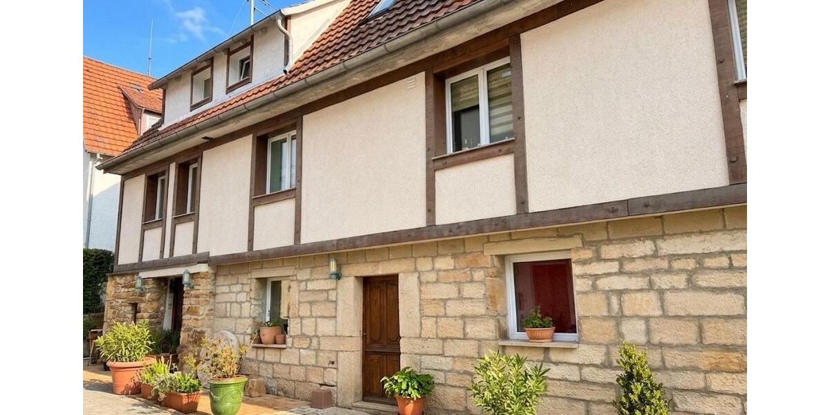 Etagenwohnung Stuttgart Bopser - 2 Zimmer, 75 m&sup2;, 1.350&euro; | Angebot:25615161