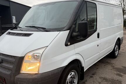Ford Transit 136.000 km 6.397 &euro; Asperg 71679