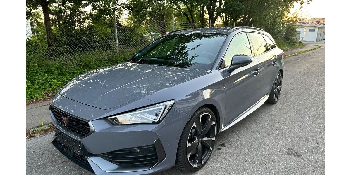 Cupra Leon 7.725 km 38.800 &euro; Allmersbach 71573