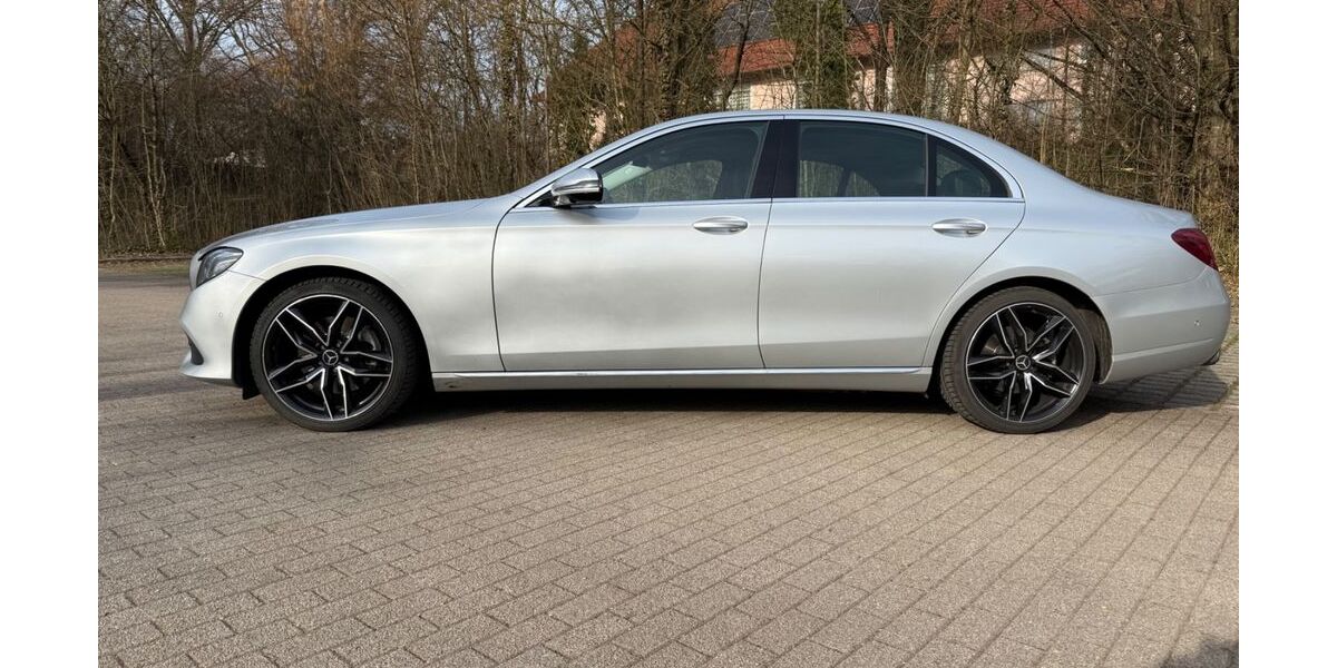 Mercedes-Benz E 250 119.987 km 22.850 &euro; Backnang 71522