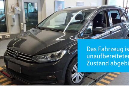 VW Touran 65.095 km 24.830 &euro; Stuttgart 70563