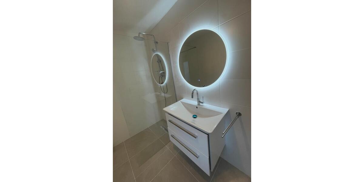 Etagenwohnung Plochingen - 3 Zimmer, 68 m&sup2;, 1.050&euro; | Angebot:25976165