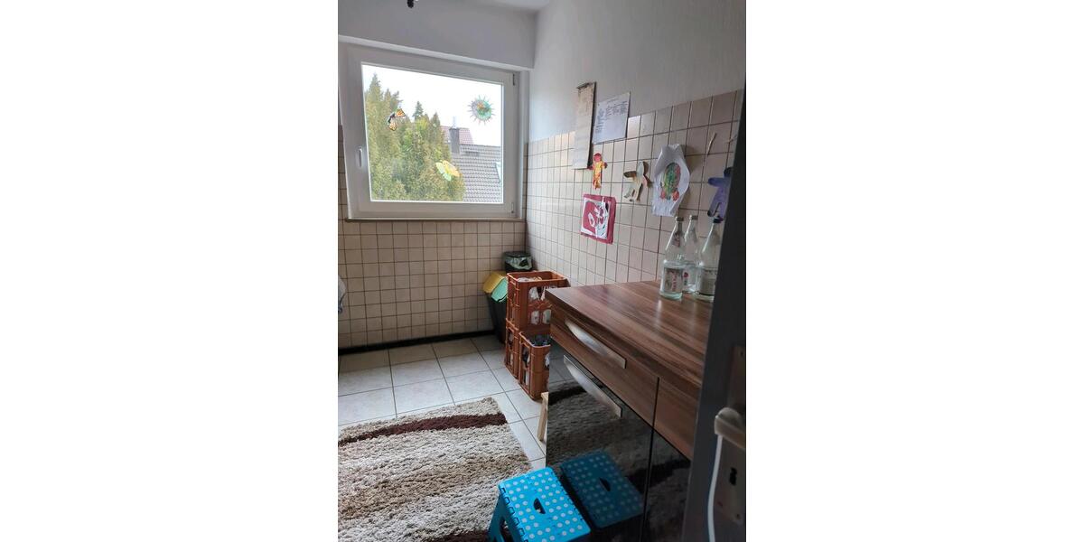 Etagenwohnung Stuttgart Neuwirtshaus - 3 Zimmer, 70 m&sup2;, 1.150&euro; | Angebot:25976208