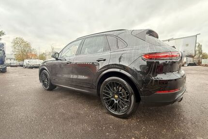 Porsche Cayenne 112.600 km 51.599 &euro; Schwieberdingen 71701