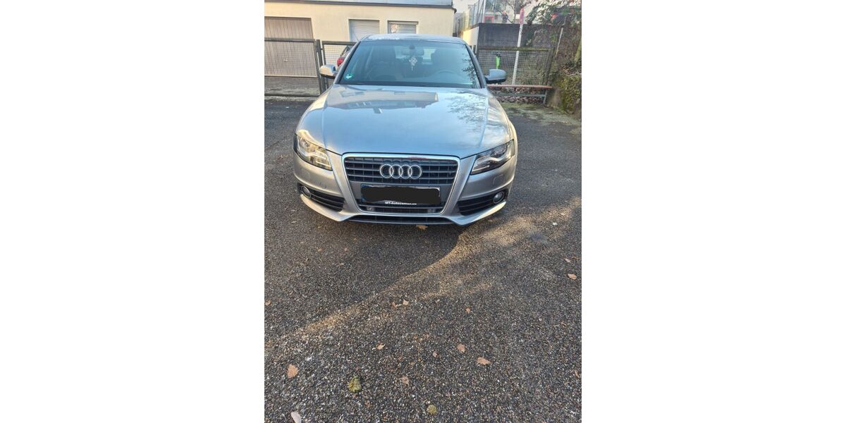 Audi A4 166.000 km 7.500 &euro; Stuttgart 70199