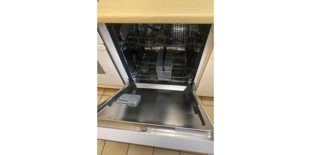 Etagenwohnung Stuttgart Degerloch - 2 Zimmer, 63 m&sup2;, 1.190&euro; | Angebot:25959888