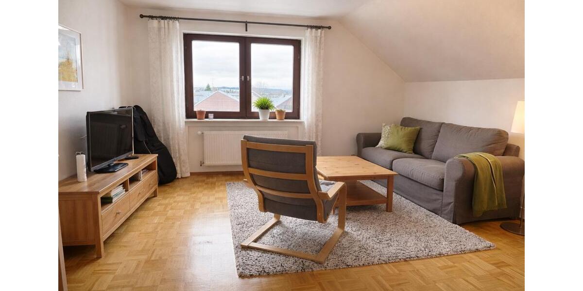 Dachgeschoßwohnung Welzheim - 5 Zimmer, 99 m&sup2;, 980&euro; | Angebot:25226778