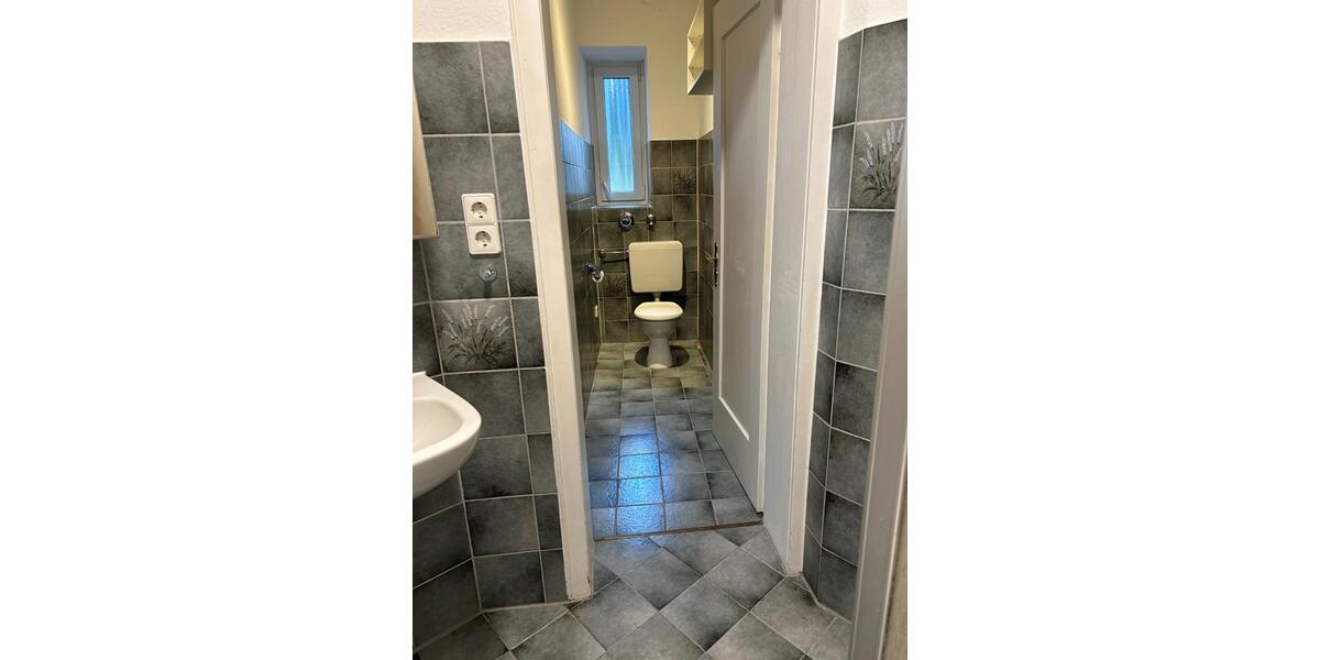 Etagenwohnung Stuttgart Stuttgart-West - 3 Zimmer, 69 m&sup2;, 300.000&euro; | Angebot:25181363