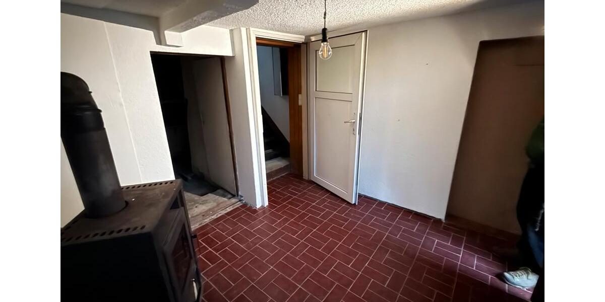 Einfamilienhaus Albershausen - 4 Zimmer, 75 m&sup2;, 215.000&euro; | Angebot:25048681