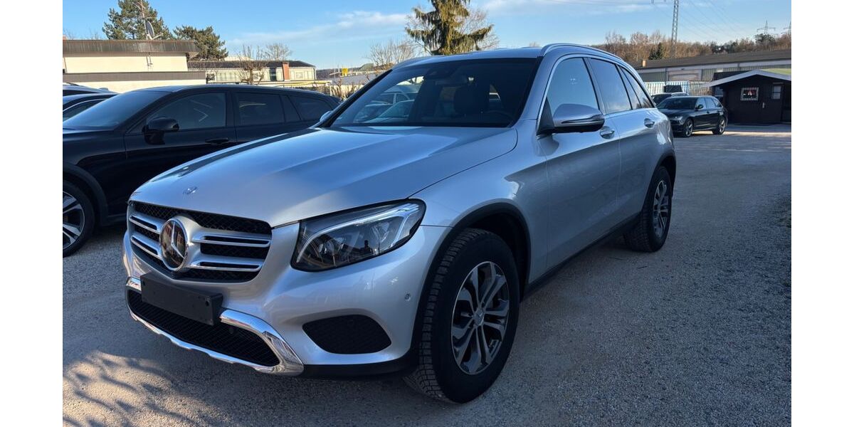 Mercedes-Benz GLC 220 110.938 km 25.590 &euro; Magstadt 71106