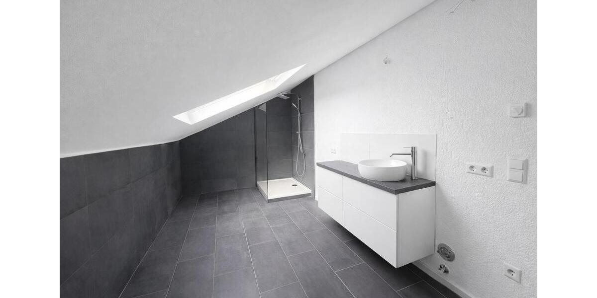 Etagenwohnung Esslingen am Neckar Pliensauvorstadt - 3 Zimmer, 75 m&sup2;, 1.350&euro; | Angebot:26644334